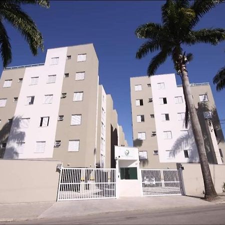 Jd Das Palmeiras Apartment อูบาตูบา ภายนอก รูปภาพ